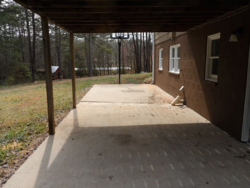 Property image 5 at 34 Bluebird Court, Walhalla, SC 29691-9999