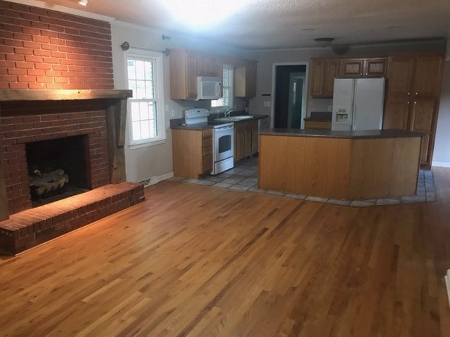 Property image 2 at 300 Sourwood, Seneca, SC 29678