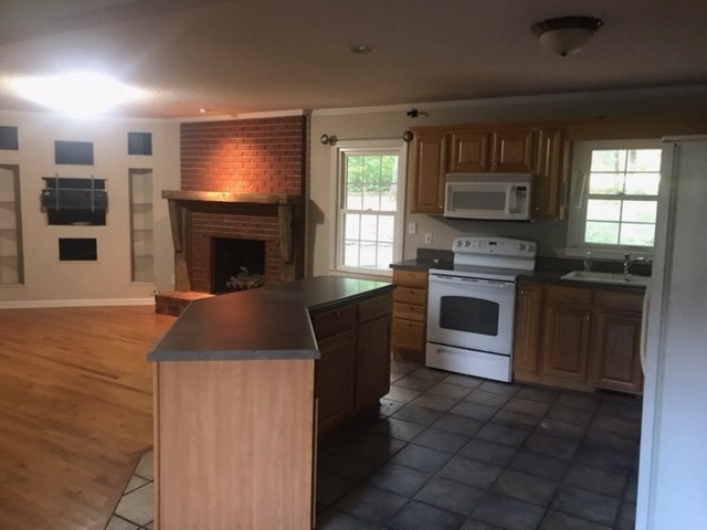 Property image 3 at 300 Sourwood, Seneca, SC 29678