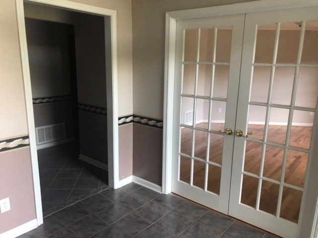 Property image 4 at 300 Sourwood, Seneca, SC 29678