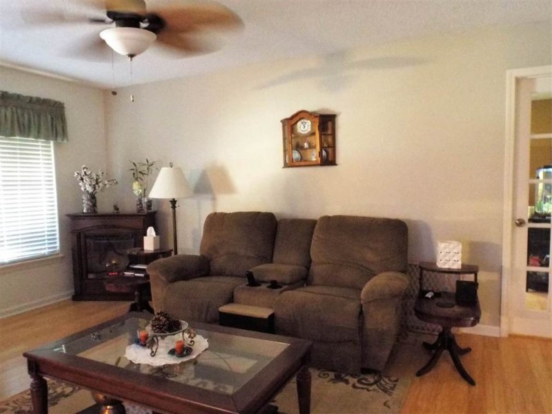 Property image 3 at 504 Fernwood Drive, Seneca, SC 29678