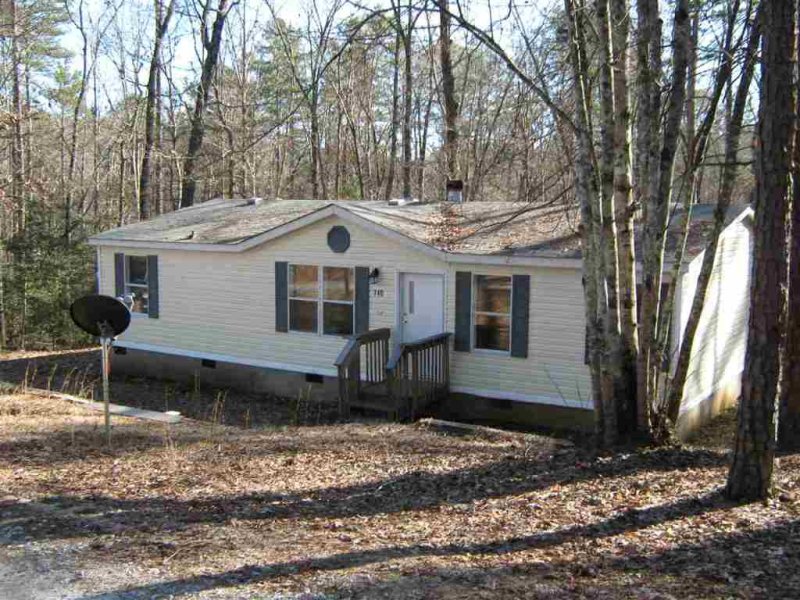 Property image 3 at 740 Red Oak Drive, Tamassee, SC 29686