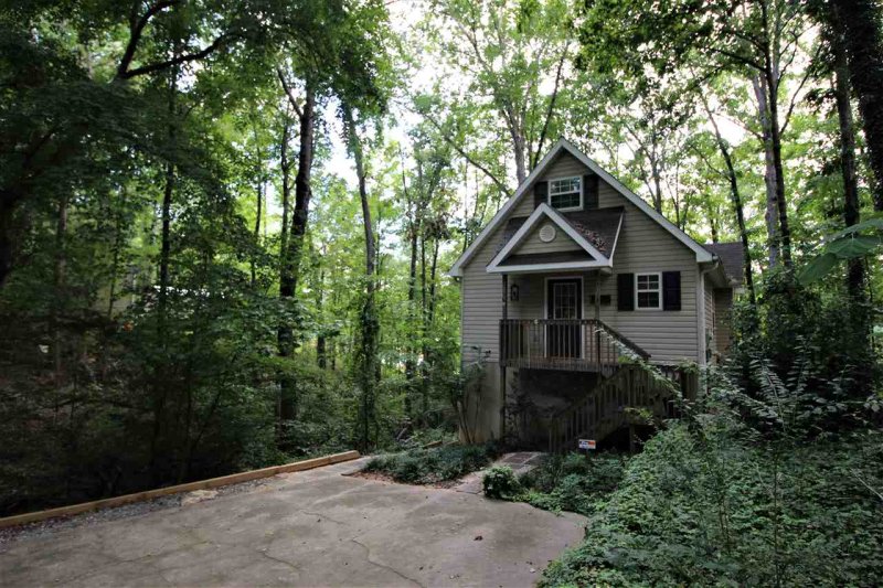 Property image 2 at 518 Dogwood Lane, Townville, SC 29689