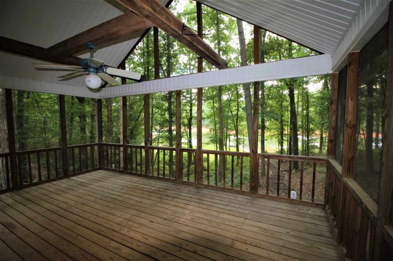 Property image 4 at 518 Dogwood Lane, Townville, SC 29689