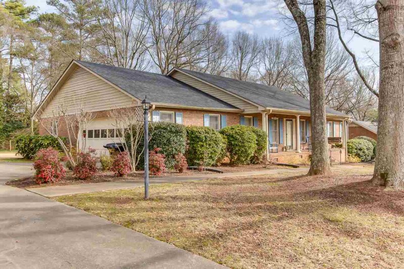 Property image 4 at 503 Holly Creek Drive, Anderson, SC 29621-2016