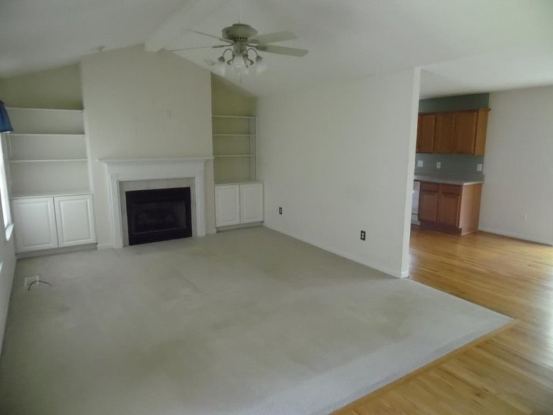 Property image 3 at 1013 Jody Drive, Seneca, SC 29678