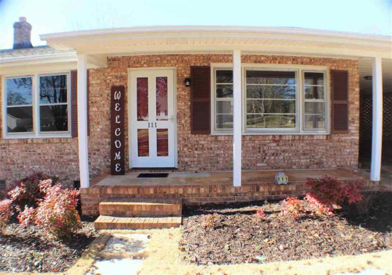 Property image 2 at 111 Courtland Drive, Greenville, SC 29617