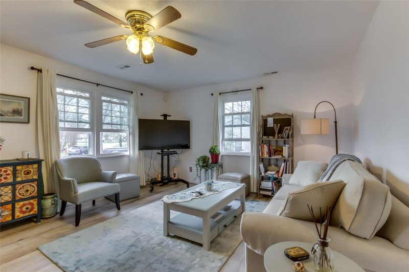 Property image 5 at 415 Wellford Drive, Pendleton, SC 29670