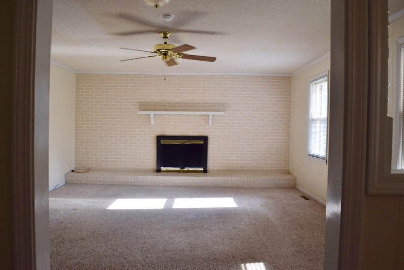 Property image 2 at 403 Tillotson Road, Anderson, SC 29621