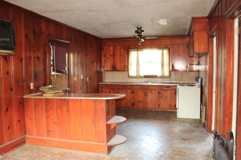 Property image 3 at 505 Forest Lane, Belton, SC 29627