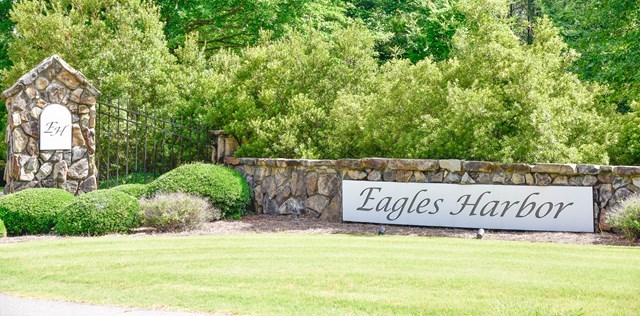 Property image 2 at 740 Eagles Harbor, Hodges, SC 29653