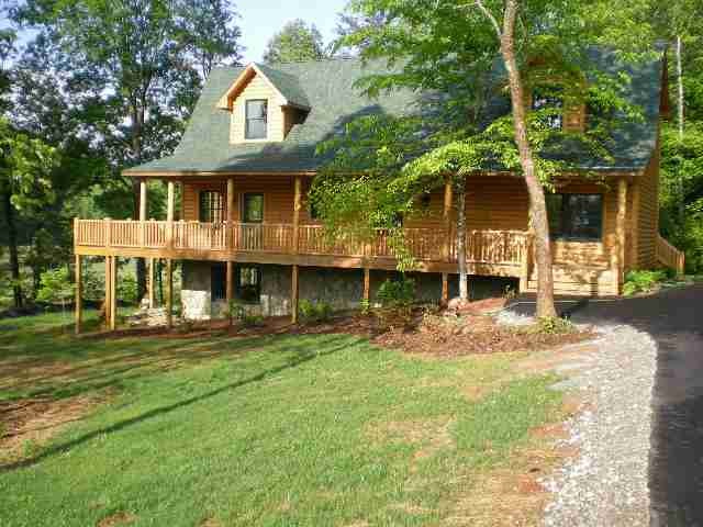 101 Falcon Crest Way