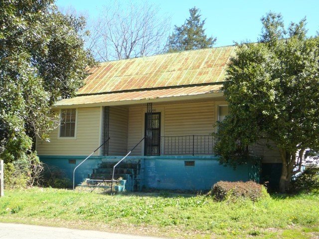 1100 Evergreen Street