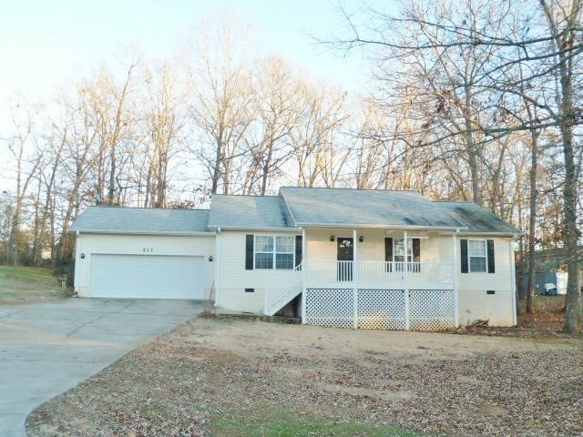 Property image 2 at 213 Stacey Kelley Drive, Seneca, SC 29678-1042