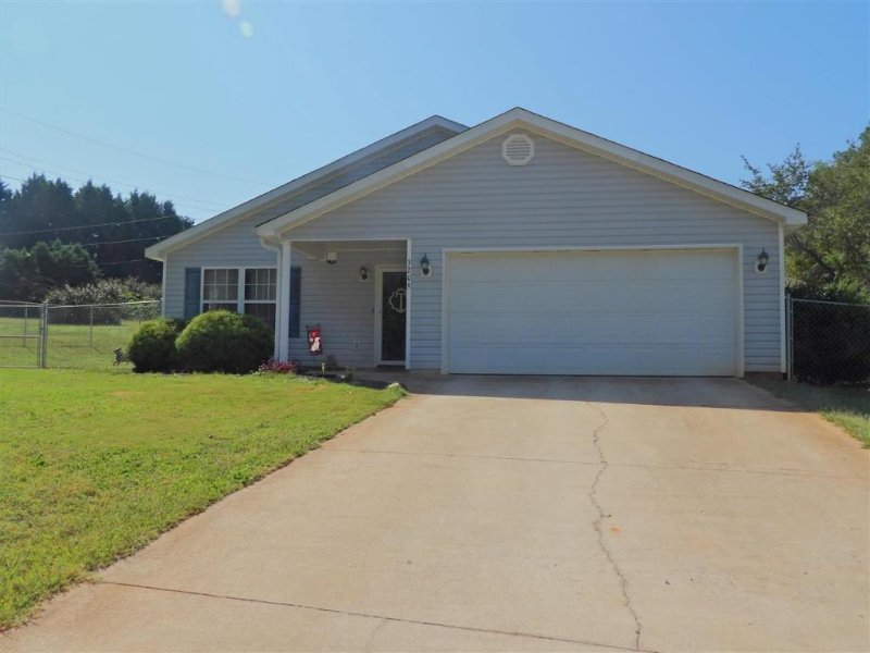 Property image 4 at 3209 Dobbins Bridge Road, Anderson, SC 29626