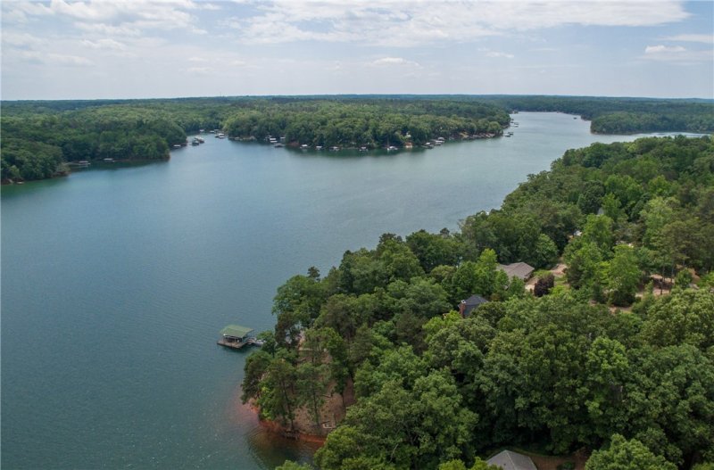 Property image 3 at 124 Sequoyah Road, Fair Play, GA 29643