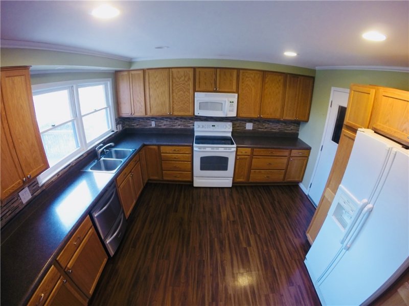 Property image 2 at 302 Oakwood Estates Drive, Anderson, SC 29621