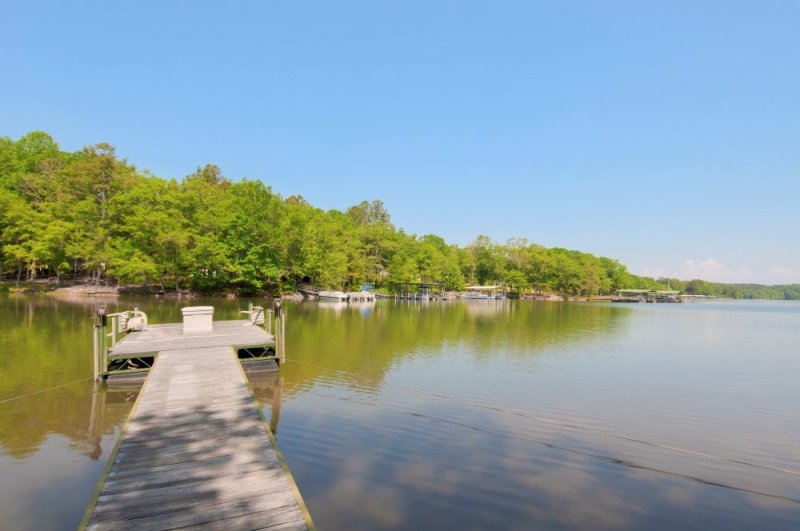 Property image 4 at 113 Lakefront Road, Townville, SC 29689