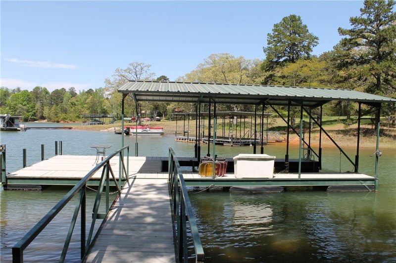 Property image 2 at 202 Clearwater Shores Drive, Fair Play, SC 29643