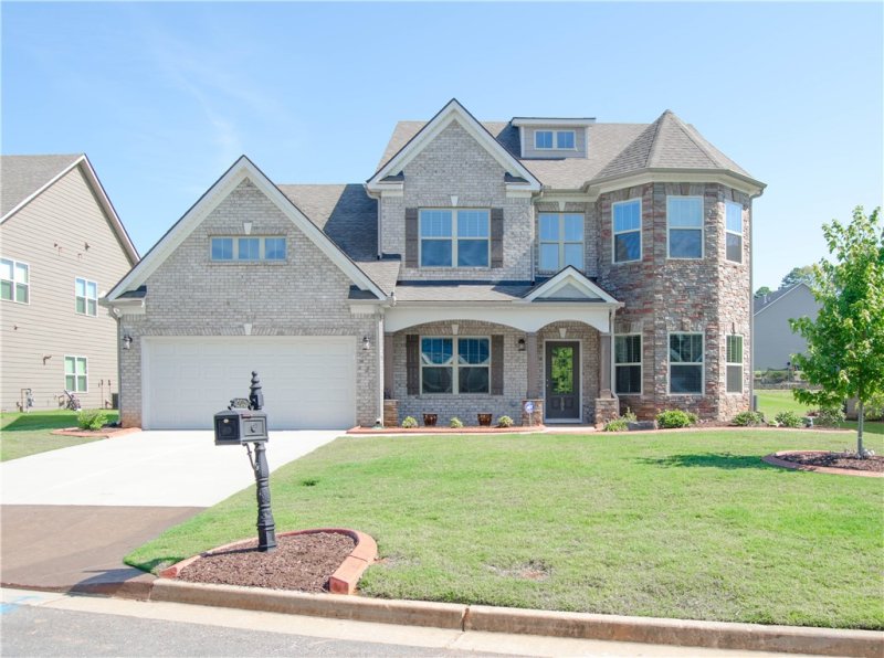 105 Jones Creek Circle