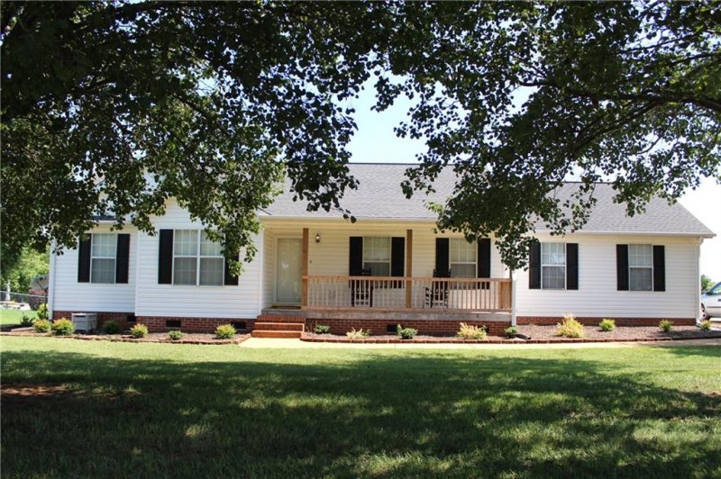 112 McClain Lake Drive