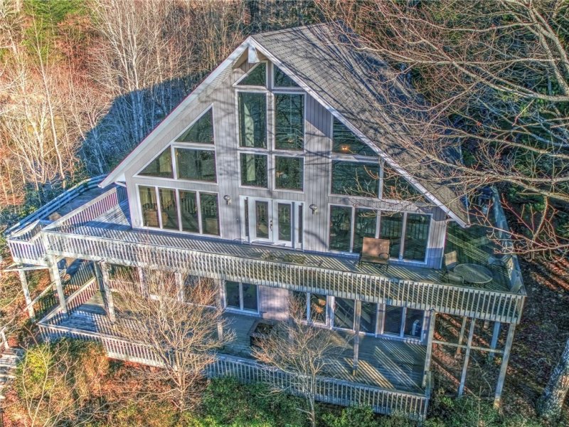 318 Cherokee Ridge Road