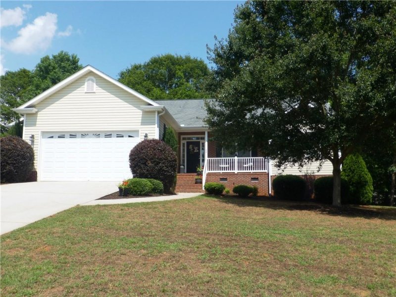 Property image 3 at 200 Stagecoach Drive, Anderson, SC 29625
