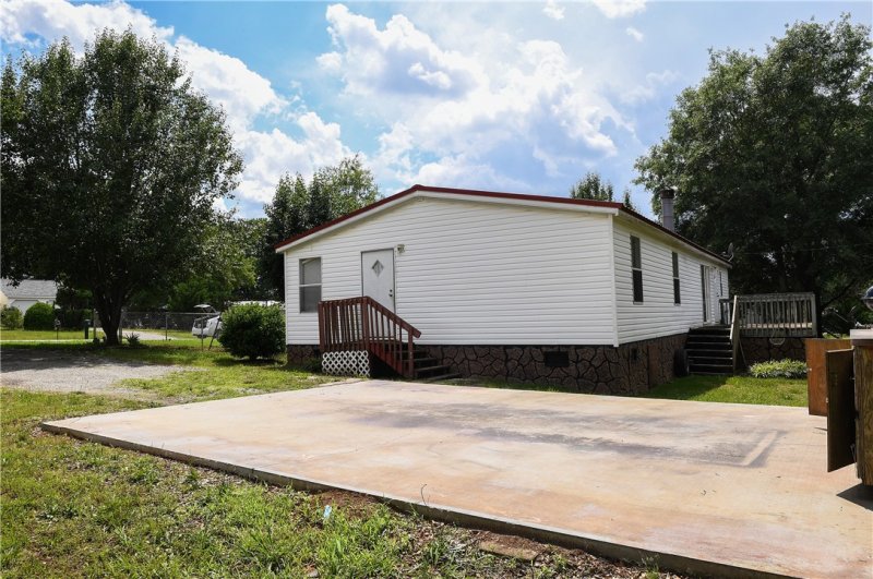 Property image 4 at 108 Old Field Circle, Williamston, SC 29697