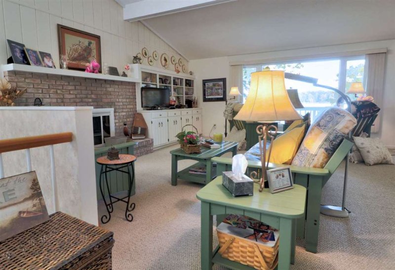 Property image 4 at 221 Apollo Drive, Seneca, SC 29672