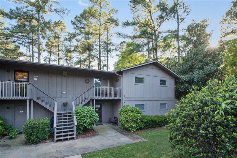 Property image 3 at 1 Hartwell Villas, Anderson, SC 29626