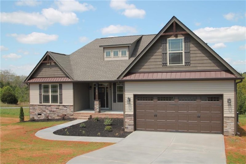 Property image 2 at 2412 Watkins Road Extension, Anderson, SC 29625