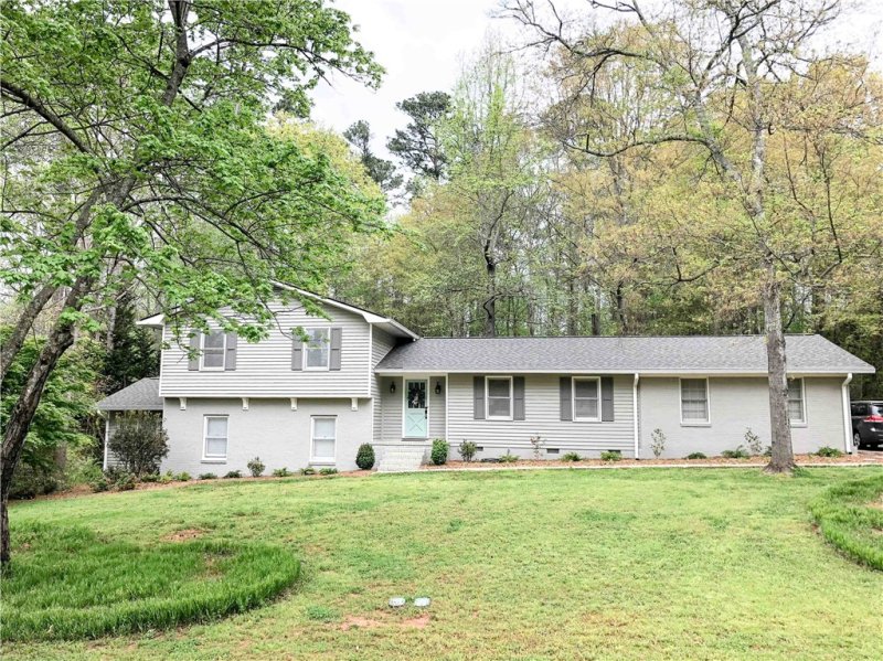 106 Albermarle Drive