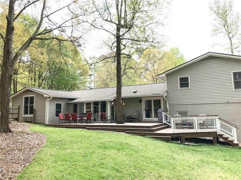 Property image 5 at 106 Albermarle Drive, Clemson, SC 29631