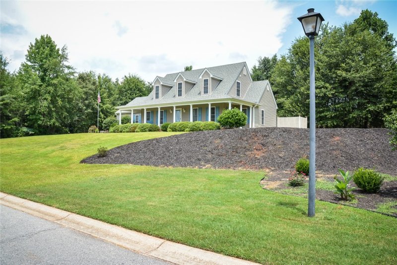 Property image 5 at 503 Patriot Way, West Union, SC 29696