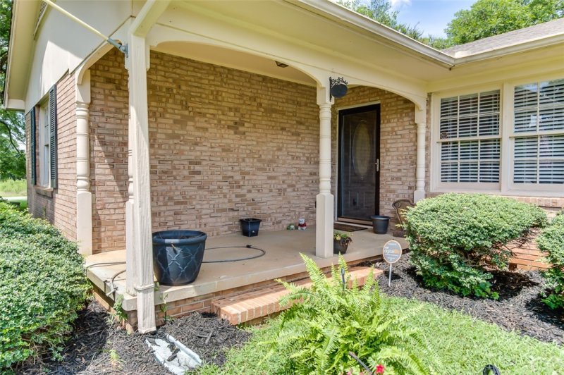 Property image 4 at 104 James Street, Easley, SC 29642
