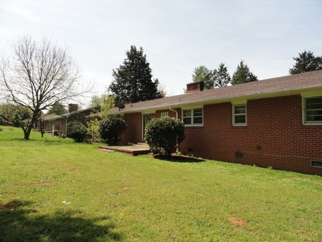 Property image 3 at 105 Rhoe Circle, Anderson, SC 29621