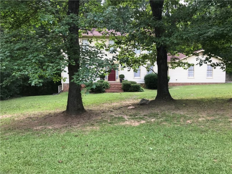 1594 Honey Creek Road