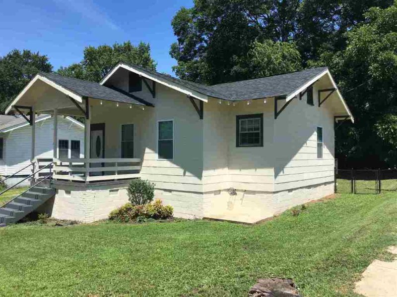 Property image 3 at 29 Humbert Street, Seneca, SC 29678