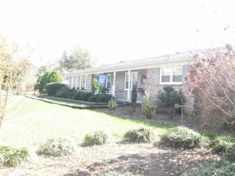 702 S Crestview Drive