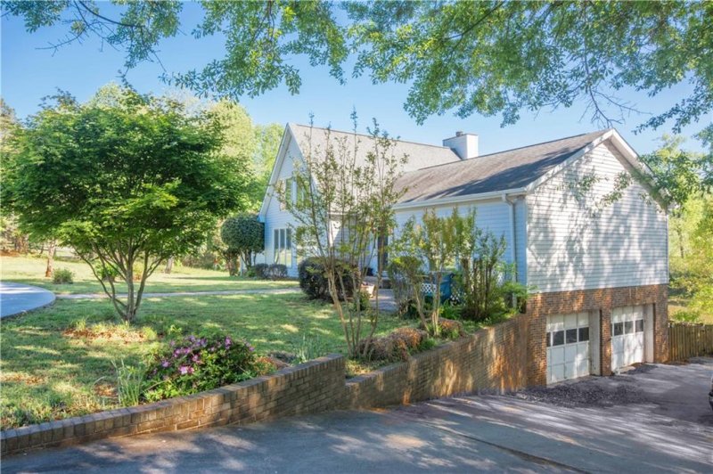 Property image 4 at 230 Woodfield Drive, Easley, SC 29642