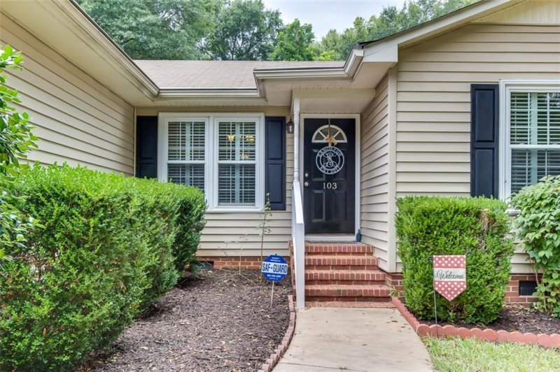 Property image 5 at 103 Willow Court, Anderson, SC 29621