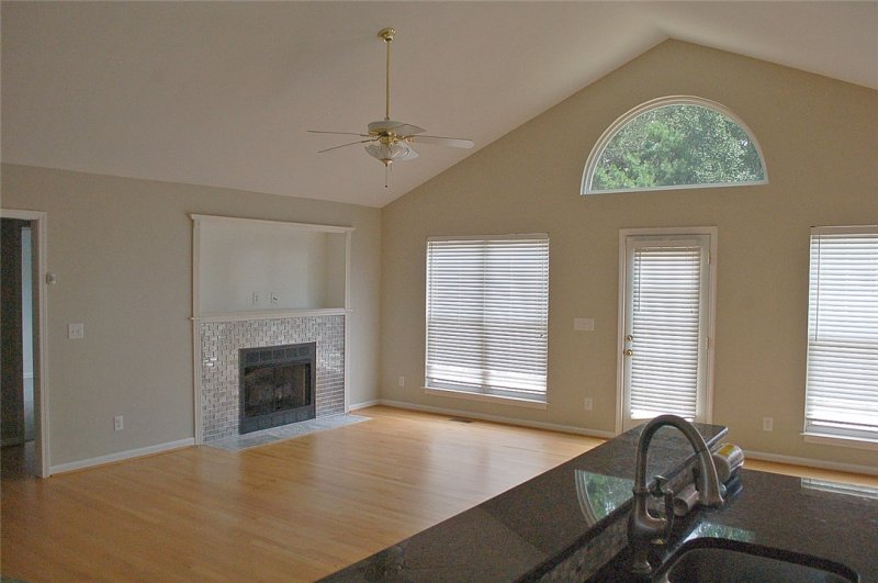 Property image 5 at 286 Penny Lane, Townville, SC 29689