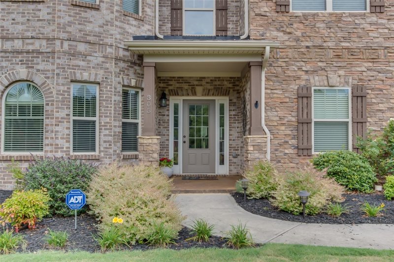 Property image 3 at 303 Rhetts Run, Easley, SC 29642