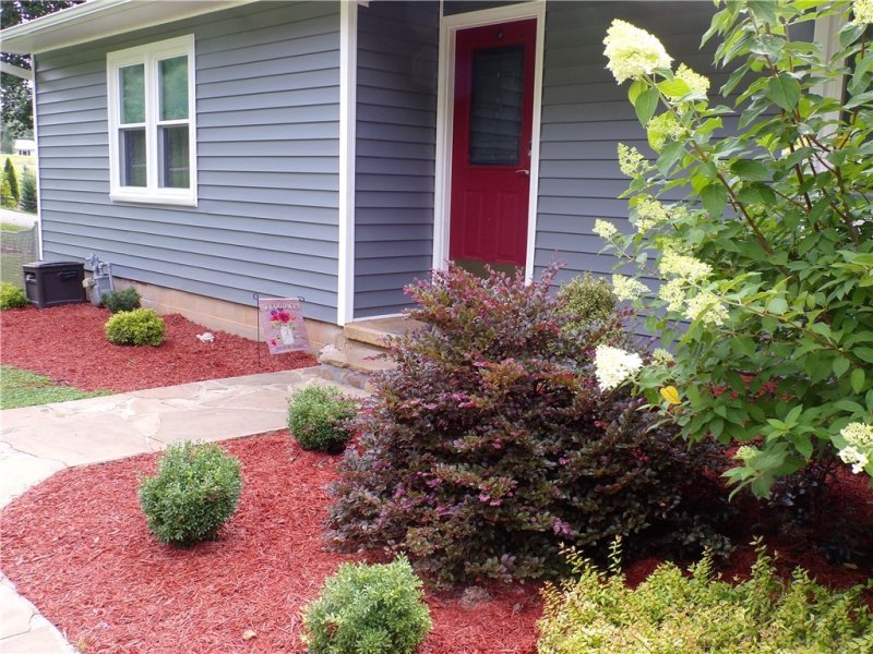 Property image 2 at 654 Poplar Street, Walhalla, SC 29691