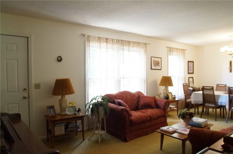 Property image 5 at 312 arrowood Circle, Seneca, SC 29672