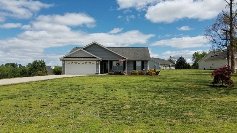 103 Lochenshire Place