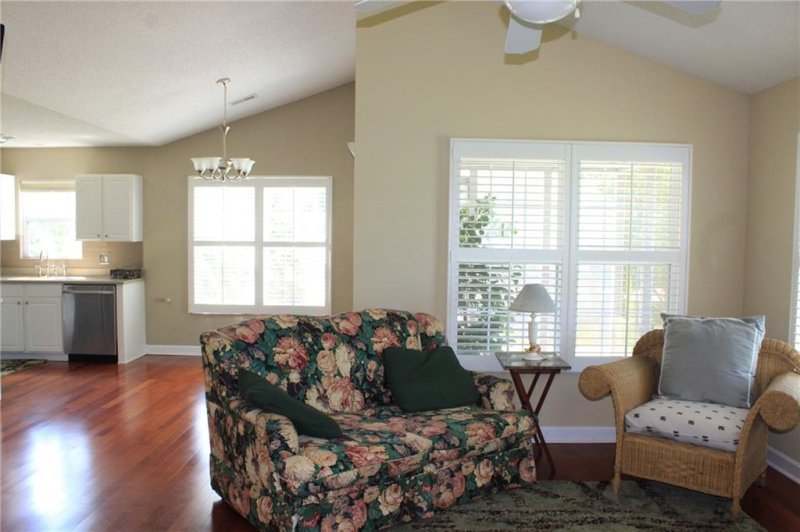 Property image 5 at 1102 Cobbs Glen Drive, Anderson, SC 29621