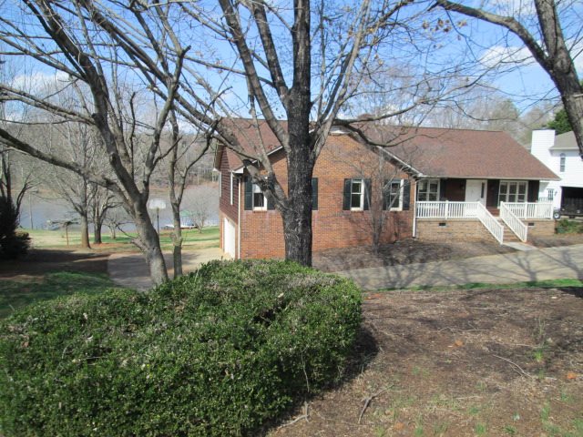 Property image 2 at 304 Green Hill Drive, Anderson, SC 29621