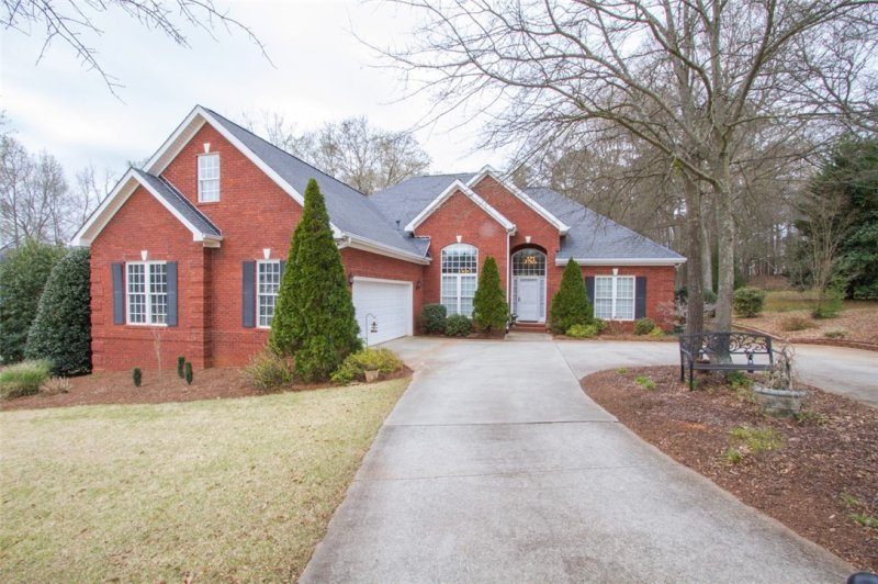 106 Mcphail Farms Circle