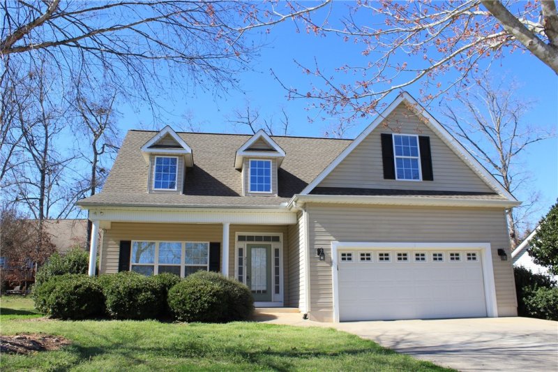 Property image 3 at 215 Savannah Drive, Anderson, SC 29621
